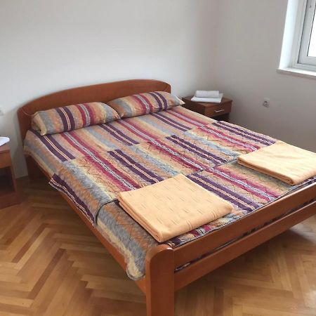 Apartman Azra Требинє Екстер'єр фото
